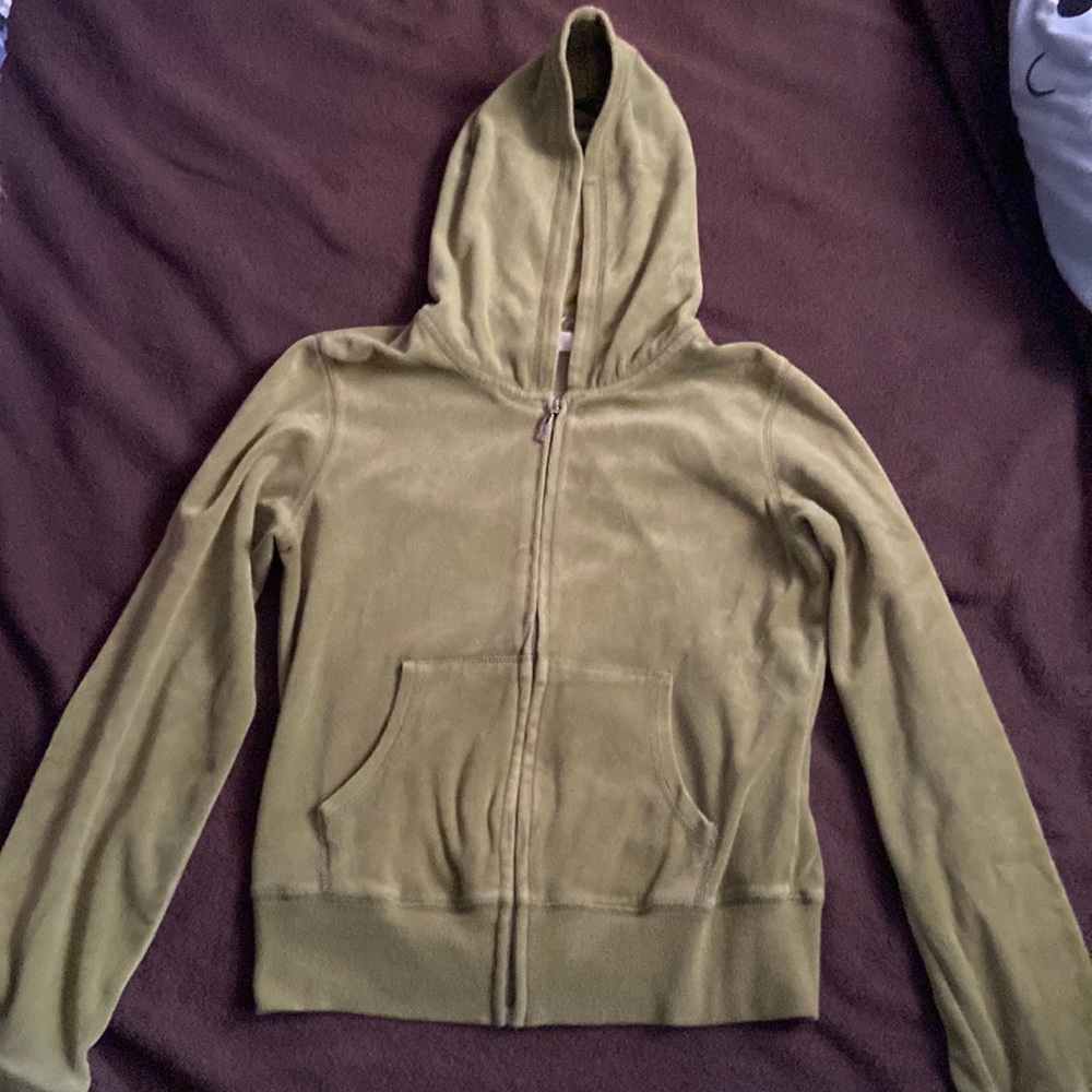 brand is c’est toi, green jacket, size small